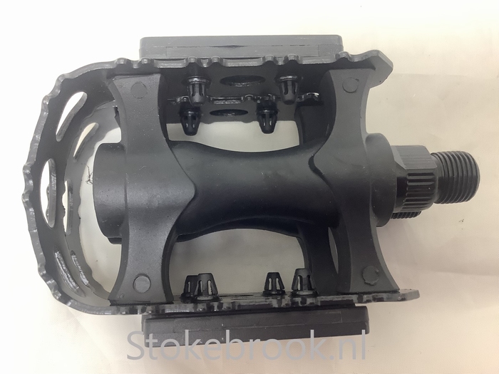 Edge MTB pedalen